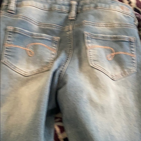 Justice - Picture 4 of 4